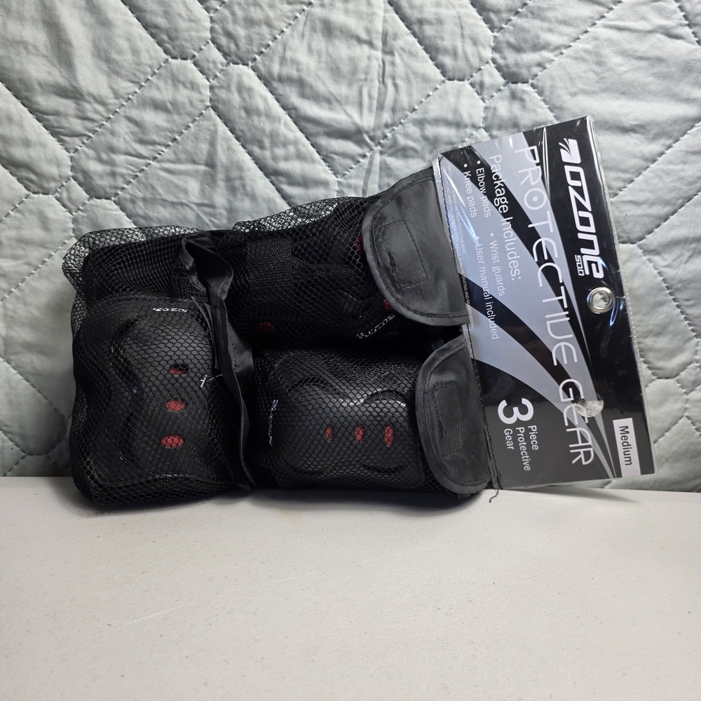 New Ozone 500 Adult Protective Gear MEDIUM M For Elbow Knee Wrist Ozone  ACADEMY